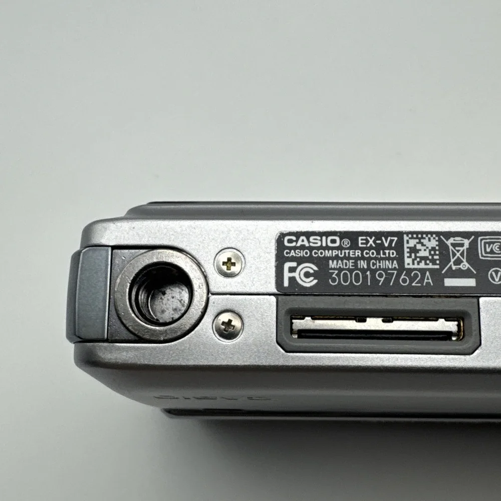 Casio Exilim EX-V7 7.2 MP Point & Shoot Digital Camera - Stabilizer Error Code